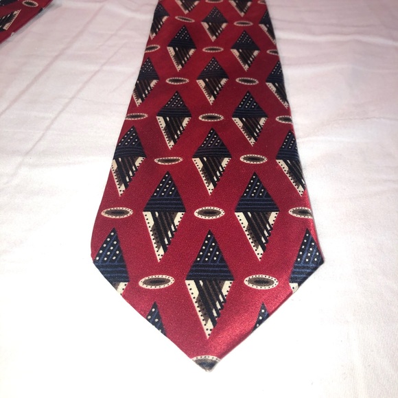 Men’s Christian Dior Geometric Pattern Silk Tie - Picture 2 of 3